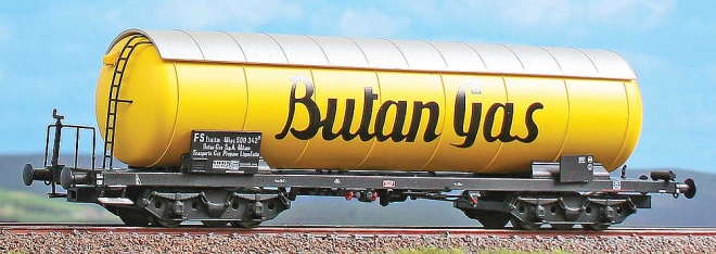 Pressurized gas Tank car type Mbpz Butan Gas<br /><a href='images/pictures/ACME/40190.jpg' target='_blank'>Full size image</a>